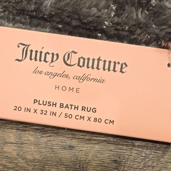 Juicy Couture Home Plush Bath Rug- Silver/Grey - Picture 9 of 10